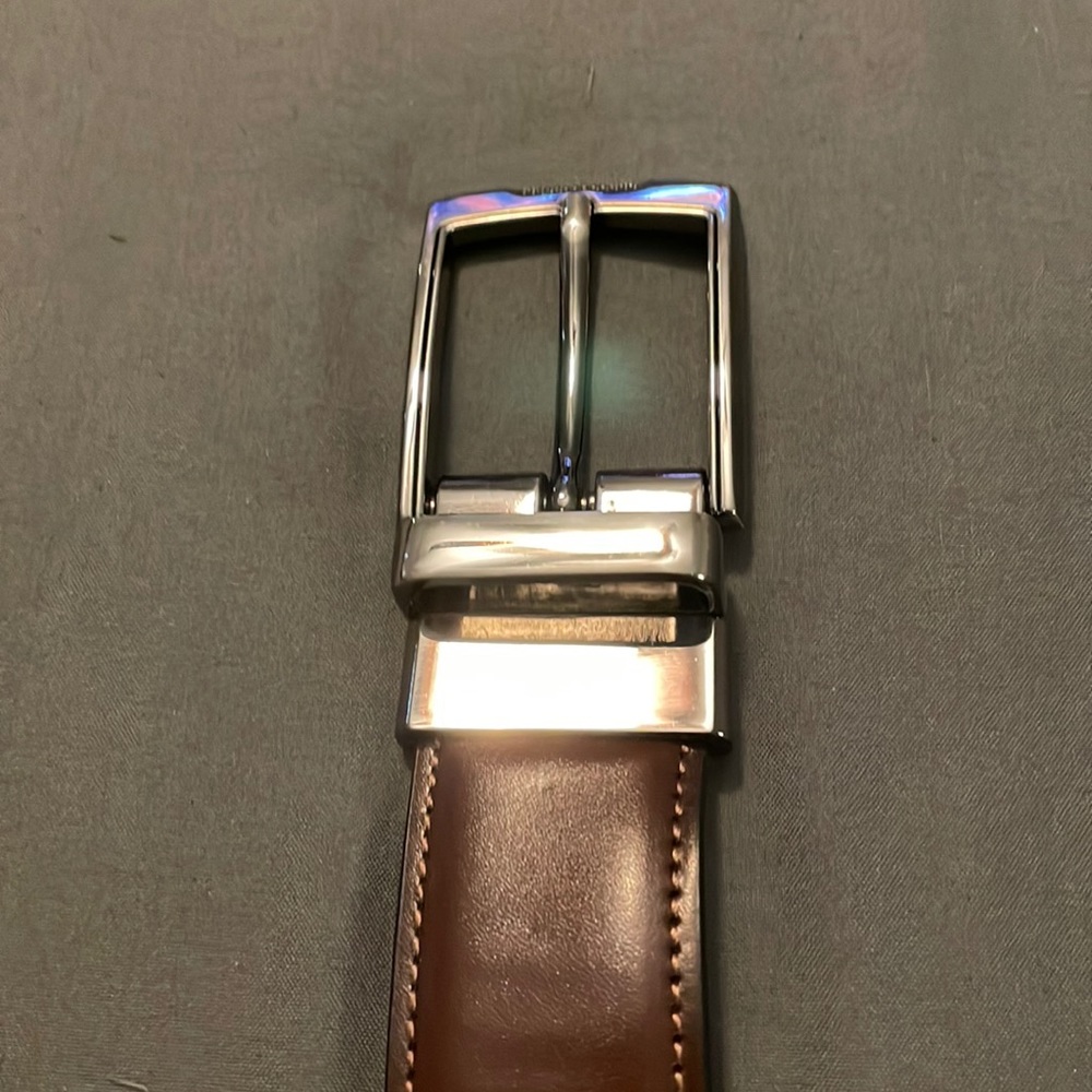 Small 30-32 Waist Black/Brown Reversible Belt
